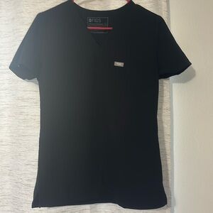 FIGS one pocket scrub top